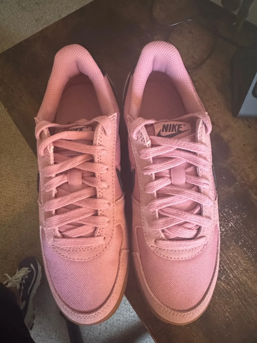Nike Women’s Pink Canvas Low-Top Sneakers NWOT